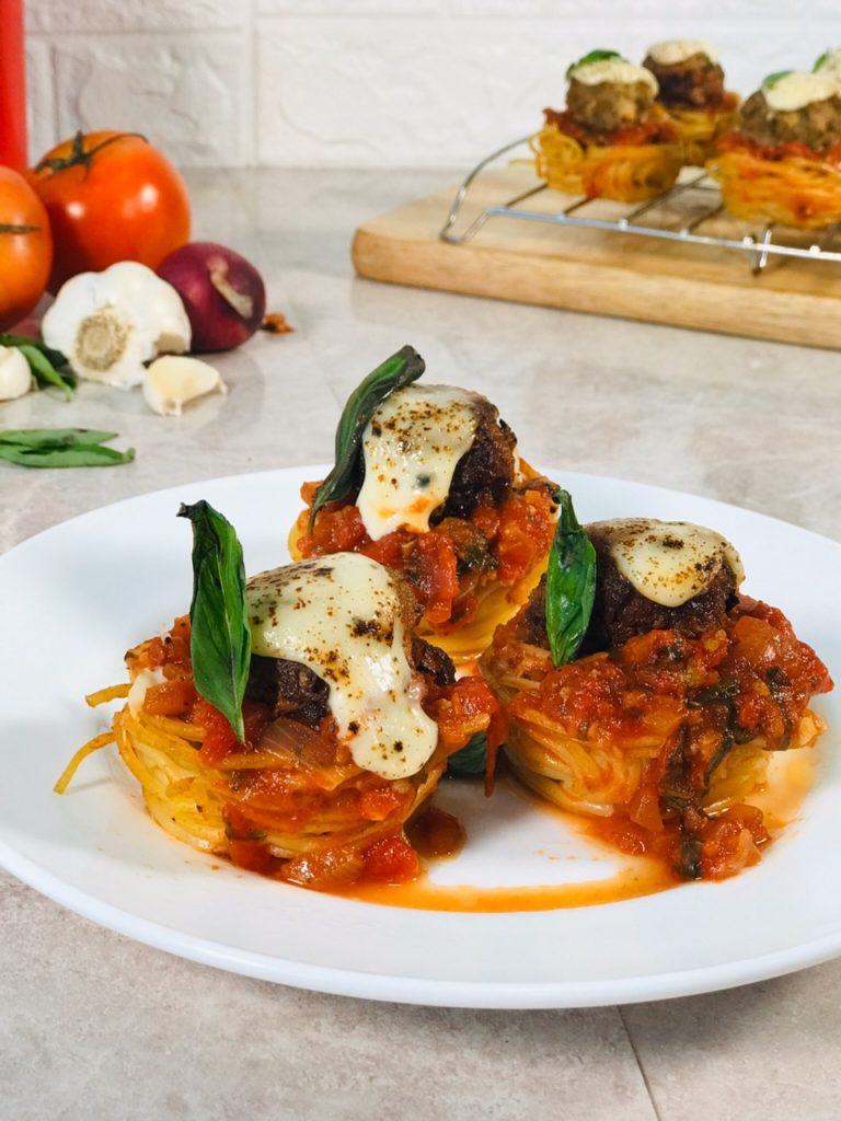 Spaghetti and meatball cups
