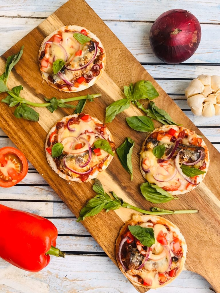 White Bread Pizza Sardines