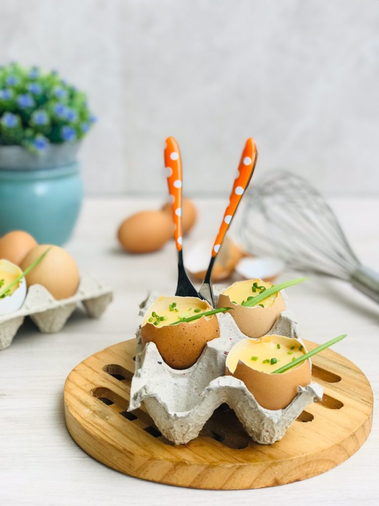 Vanilla Custard Eggs in Eggshells
