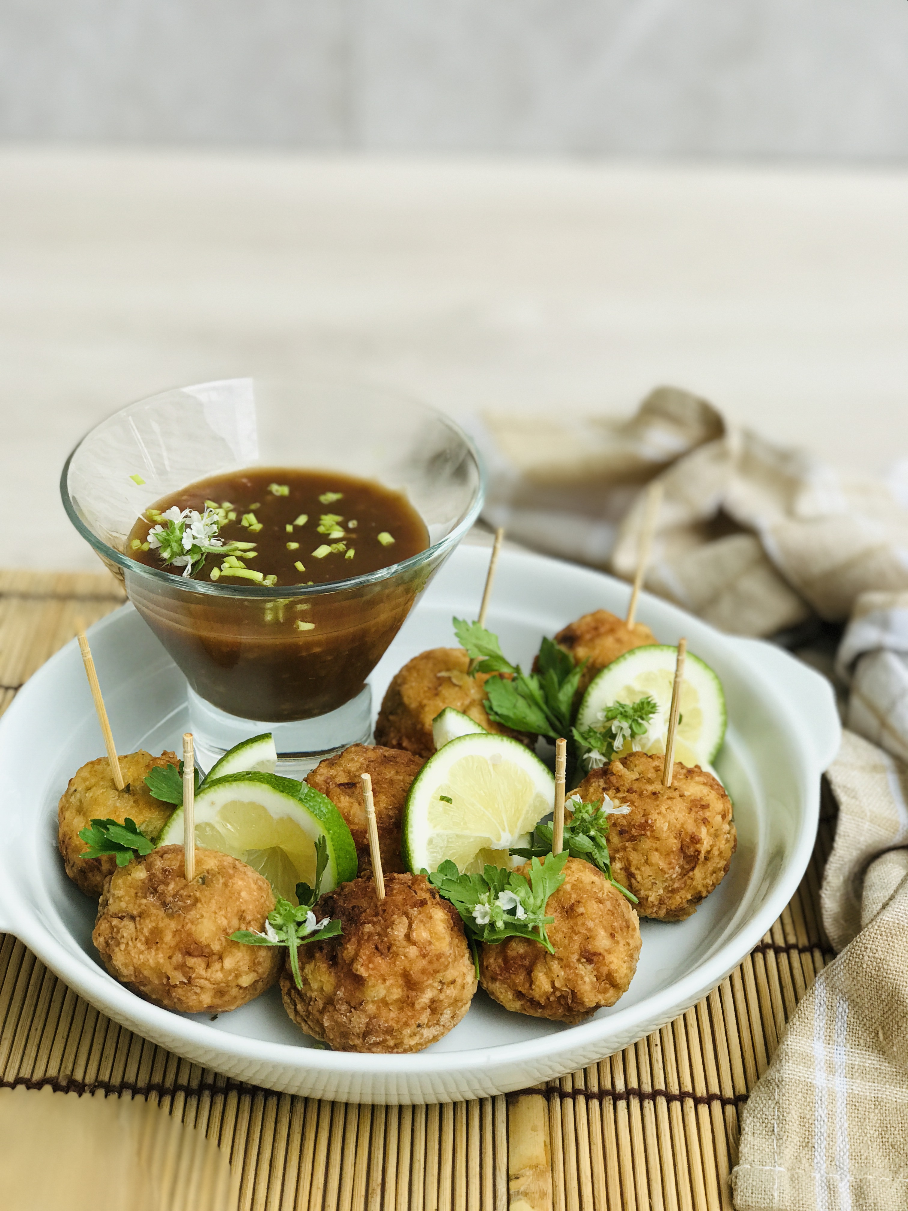 Homemade Fishballs and Sauce