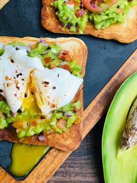 Guacamole Toasted with Poached Egg